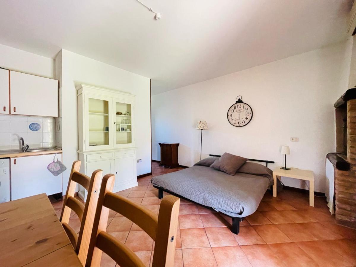 Borgo Del Nibbio Apartment Porto Levante Exterior photo